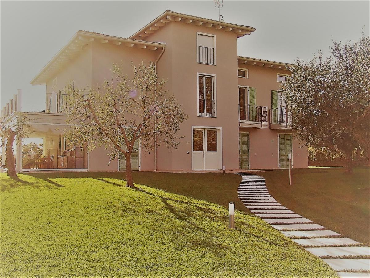 Bilocale Papavero, Magnolia O Girasole San Felice del Benaco Buitenkant foto